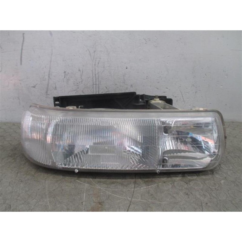 CHEVROLET RIGHT HEADLIGHT CHEVROLET Silverado 1999 used