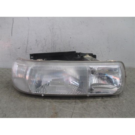 RIGHT HEADLIGHT CHEVROLET Silverado 1999 used