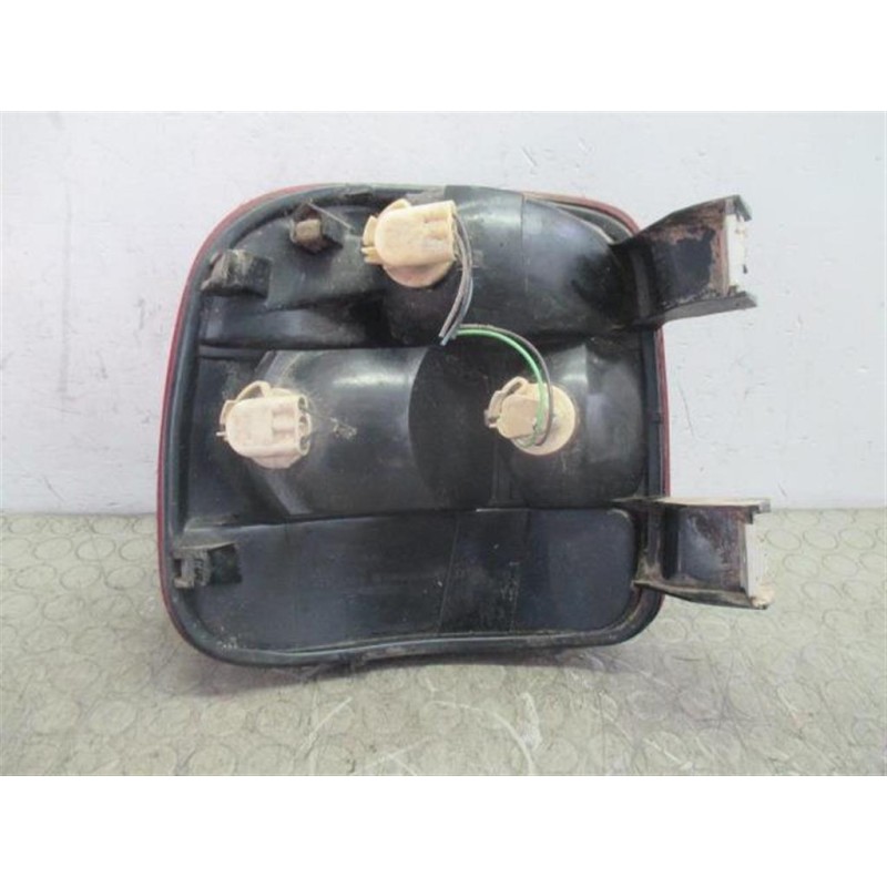 CHEVROLET FARO POSTERIORE ESTERNO DESTRO CHEVROLET Silverado 1999 usato