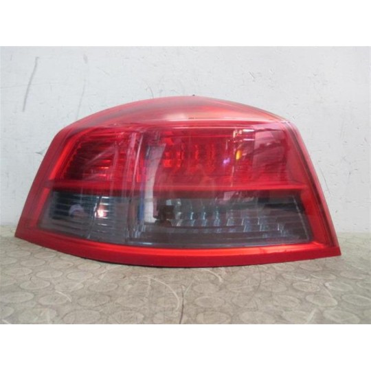 FARO POSTERIORE ESTERNO SINISTRO RENAULT Vel Satis 2002>2005 usato