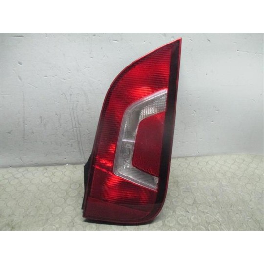 FARO POSTERIORE ESTERNO DESTRO VOLKSWAGEN Up 2011>2016 usato