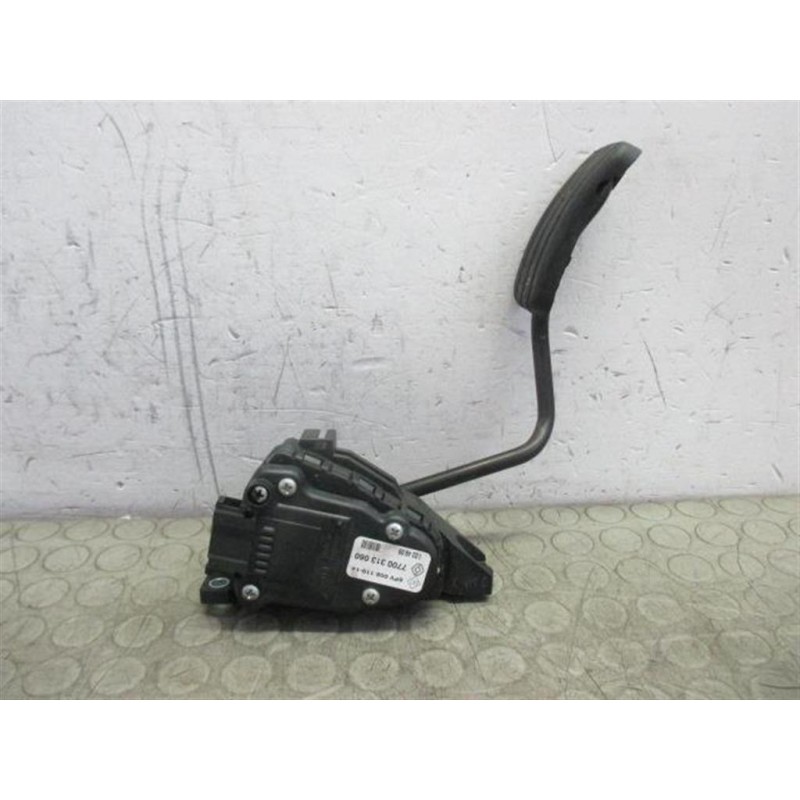 RENAULT van ELETRONIC THROTTLE PEDAL  RENAULT van Trafic 2007>2010 used