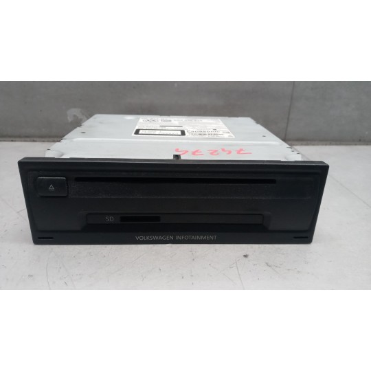 CARICATORE CD VOLKSWAGEN Golf 7 2012>2016 usato