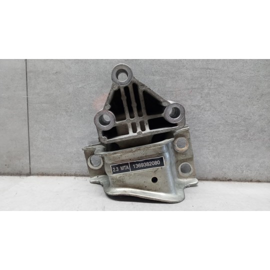 ENGINE SUPPORT FIAT van Ducato 2014> used