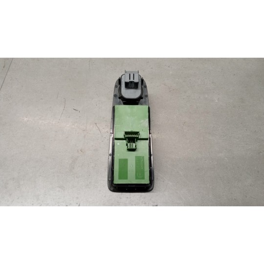 INTERRUTTORI E PULSANTI ALZAVETRI FIAT van Ducato 2014> usato