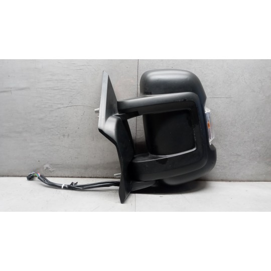 LEFT ELETRIC REAR-VIEW MIRROR  FIAT van Ducato 2014> used