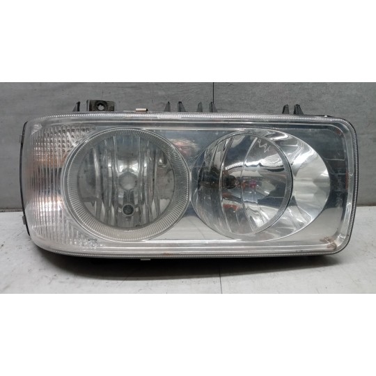 FARO ANTERIORE DESTRO DAF XF105 usato