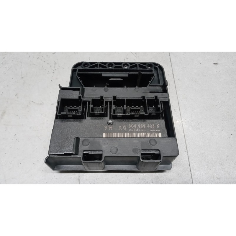 VOLKSWAGEN VARIOUS CONTROL UNITS  VOLKSWAGEN Passat 2005>2010 used