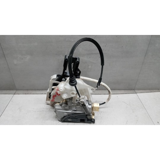 LATCH LOCK VOLKSWAGEN Passat 2005>2010 used