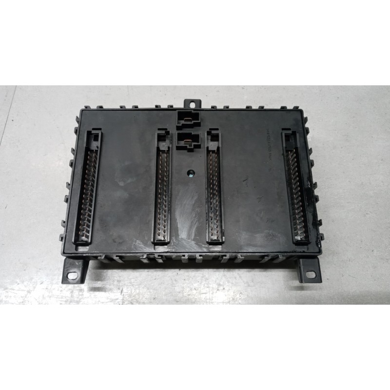 DAF SCATOLA FUSIBILI DAF XF105 usato