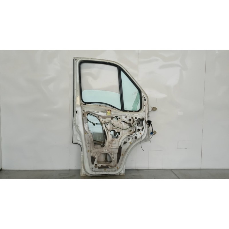 IVECO PORTA ANTERIORE SINISTRA IVECO Daily 2000>2006 usato