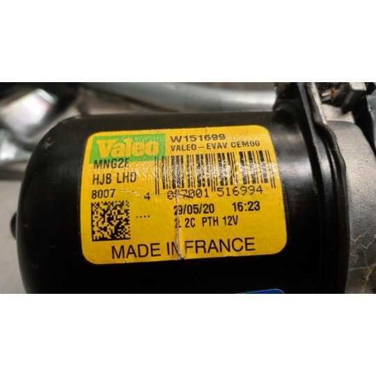 windshield wiper motor RENAULT Captur 2019> used