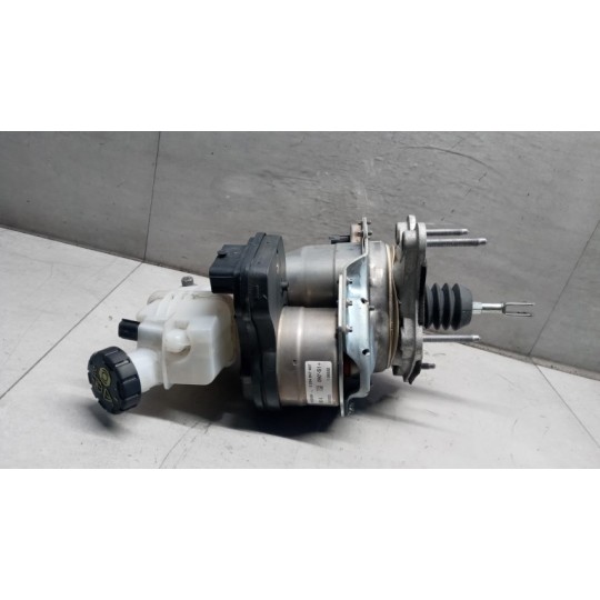 SERVOBRAKE RENAULT Captur 2019> used