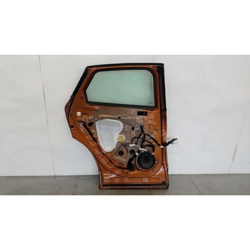 RENAULT LEFT REAR DOOR  RENAULT Captur 2019> used