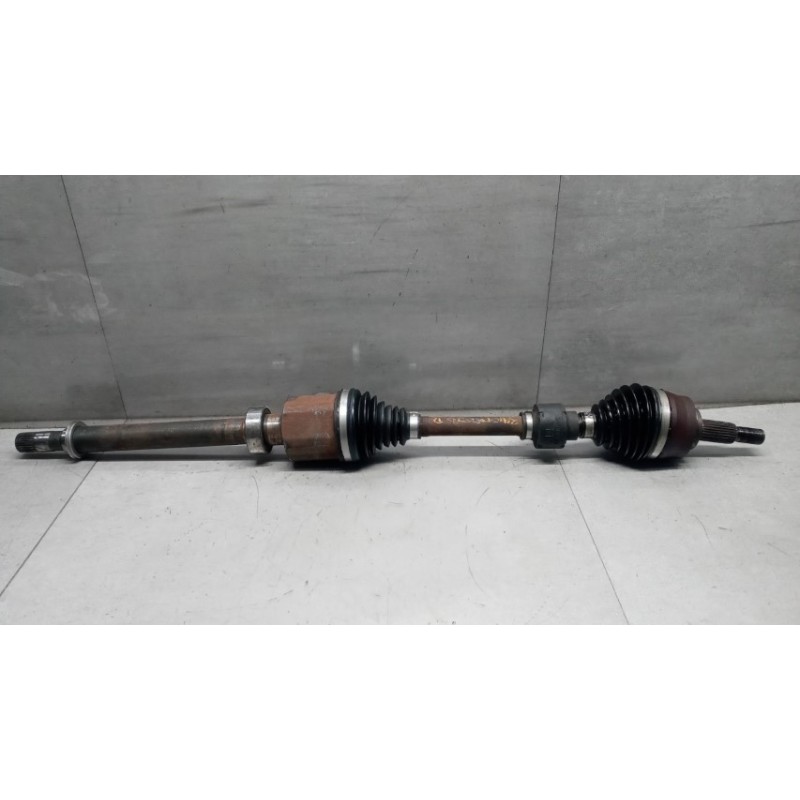 RENAULT SEMIASSE ANTERIORE DESTRO RENAULT Captur 2019> usato