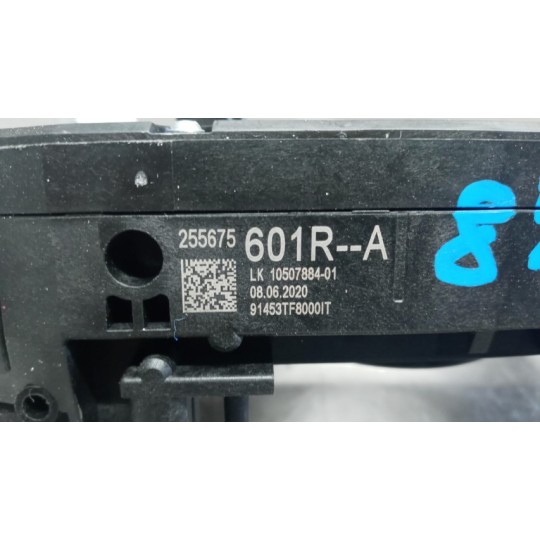 DEVIOLUCI RENAULT Captur 2019> usato