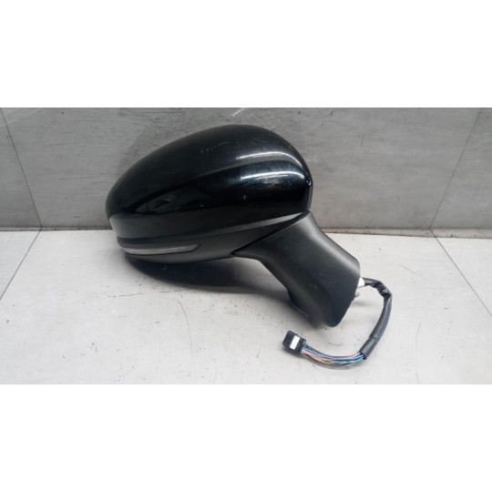 RIGHT ELETRIC REAR-VIEW MIRROR  RENAULT Captur 2019> used