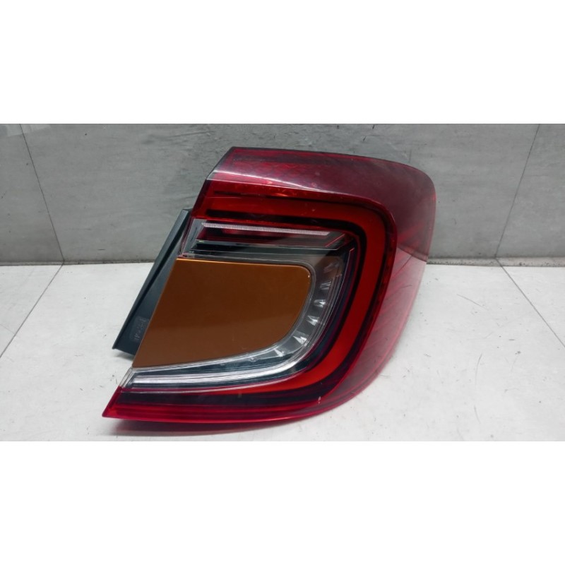 RENAULT FARO POST ESTERNO LED DESTRO RENAULT Captur 2019> usato