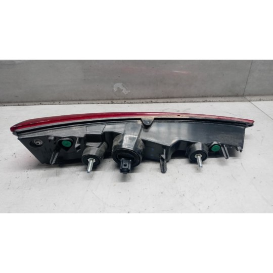 FARO POST INTERNO LED DESTRO RENAULT Captur 2019> usato