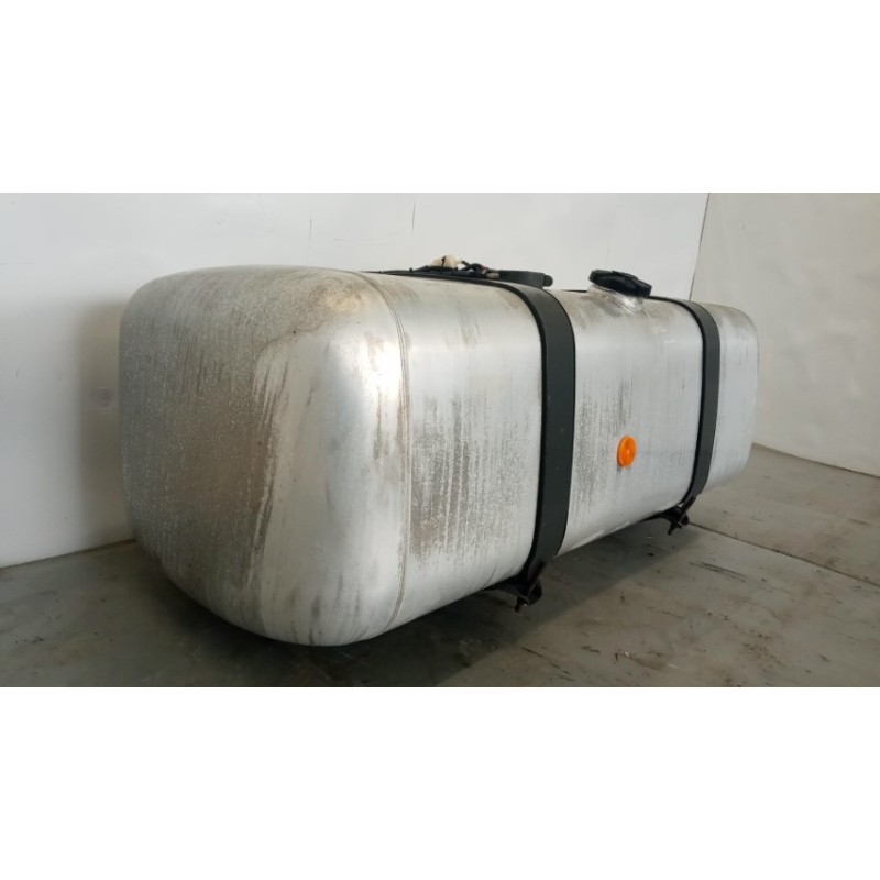 MERCEDES-BENZ truck SERBATOIO CARBURANTE MERCEDES-BENZ truck Actros euro 6 2014>2021 usato