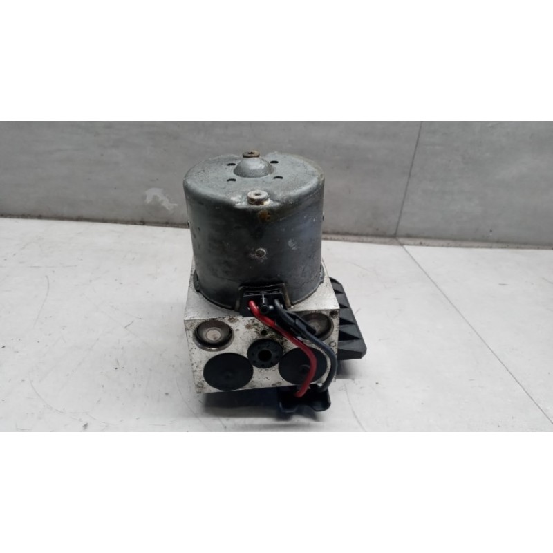 VOLKSWAGEN GRUPPO ABS VOLKSWAGEN Passat 2000>2005 usato