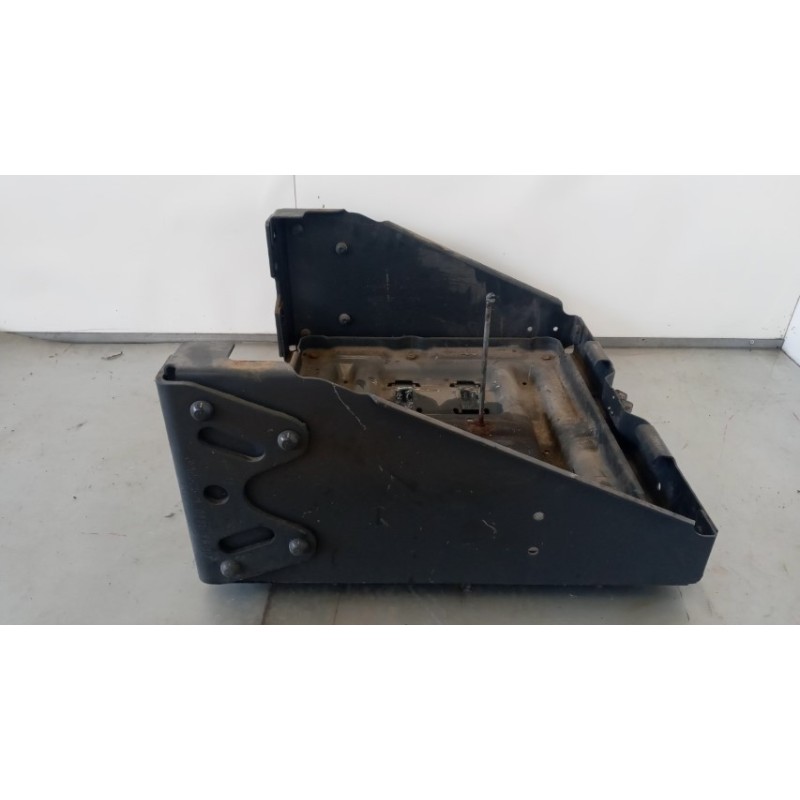 MERCEDES-BENZ truck PORTA BATTERIA MERCEDES-BENZ truck Actros euro 6 2014>2021 usato