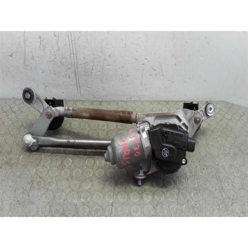 TOYOTA windshield wiper motor TOYOTA Yaris 2008>2011 used