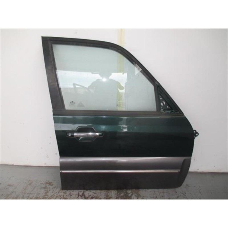 HYUNDAI RIGHT FRONT DOOR  HYUNDAI Terracan 2004> used