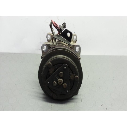 COMPRESSORE ARIA CONDIZIONATA RENAULT truck Midlum usato