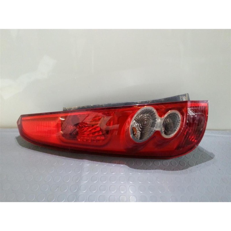 FORD FARO POSTERIORE ESTERNO SINISTRO FORD Fiesta 2006>2008 usato