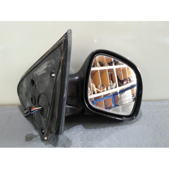 RIGHT ELETRIC REAR-VIEW MIRROR  CHRYSLER Voy./G.Voyager 2001>2004 used