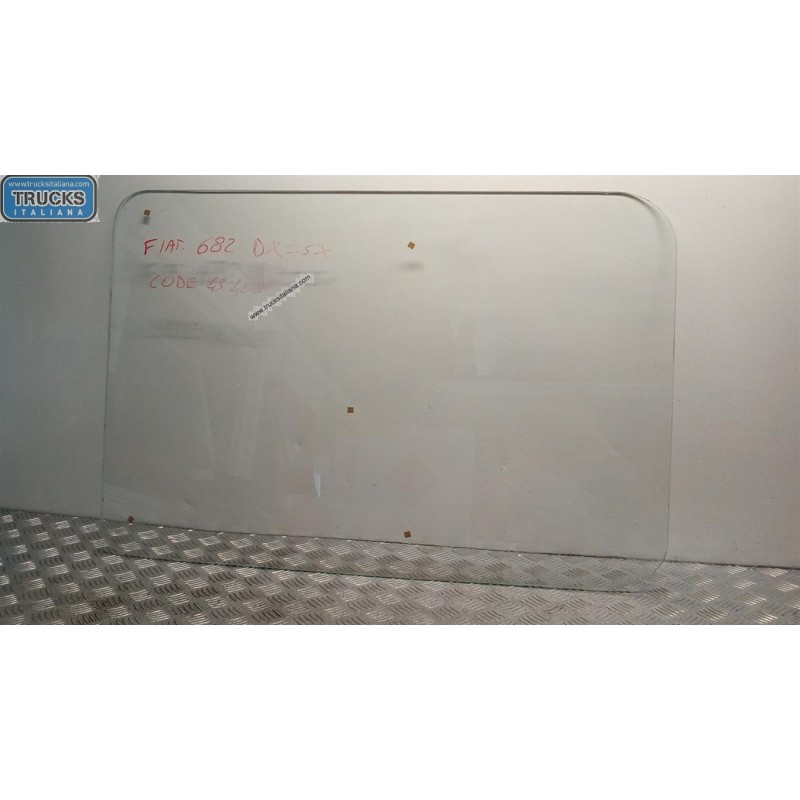 FIAT truck FRONT WINDSHIELD FIAT truck 682 used