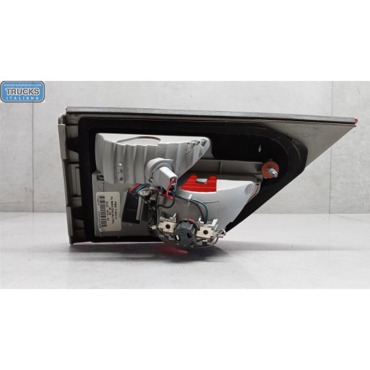 FARO POST INTERNO LED DESTRO BMW Serie X3 (E83) 2006>2010 usato