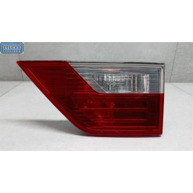 RIGHT REAR LED LIGHT ON...