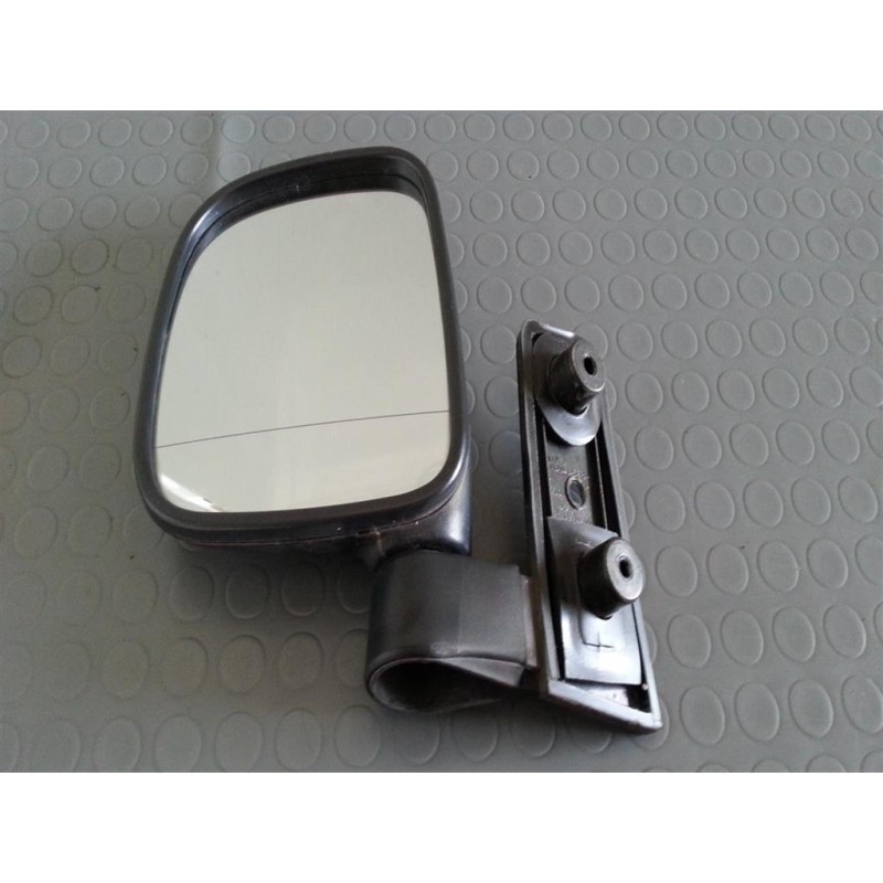 HYUNDAI REARVIEW LEFT  HYUNDAI H-1 1995> used