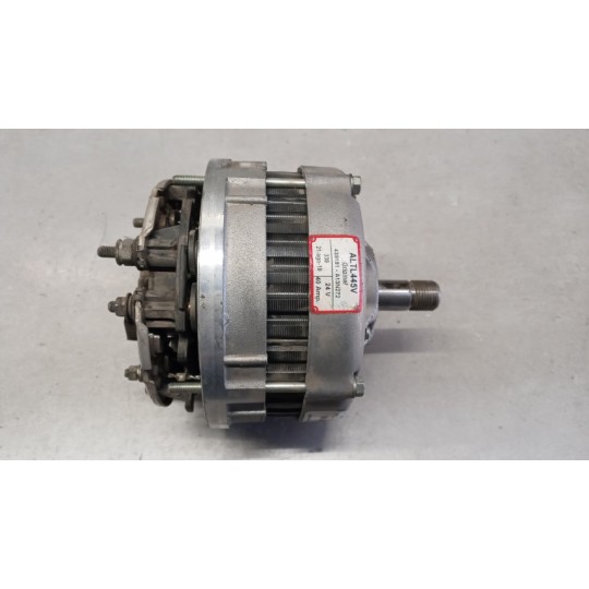 ALTERNATORE MACCHINE OPERATRICI GENERICO usato
