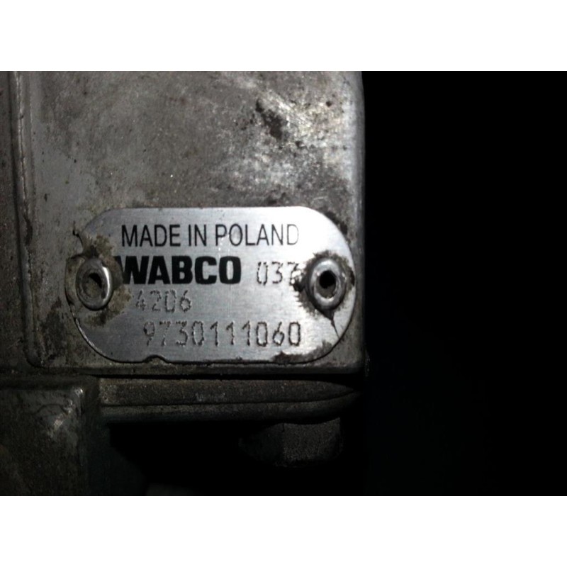 DAF VARIE FRENI 2 DAF XF95 usato