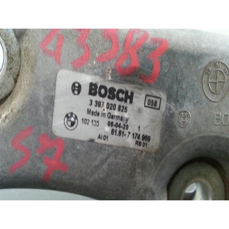 BMW windshield wiper motor BMW Serie 7 (E65/E66) 2002> used