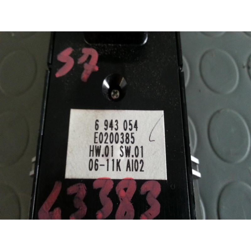 BMW INTERRUTTORI E PULSANTI ALZAVETRI BMW Serie 7 (E65/E66) 2002> usato