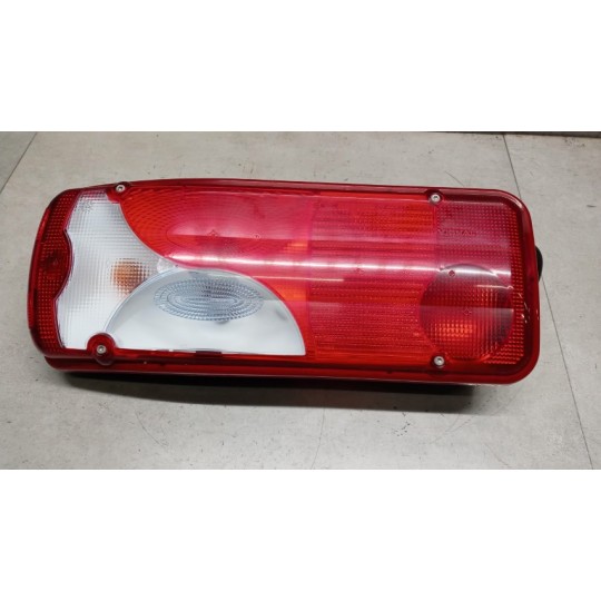 FARO POSTERIORE ESTERNO SINISTRO MAN TGX euro 6 usato