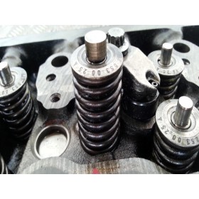 HEAD ENGINE  MERCEDES-BENZ...