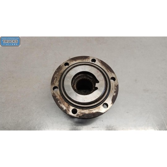 WHEEL HUB 4X4  SUZUKI Vitara 1988>1996  used