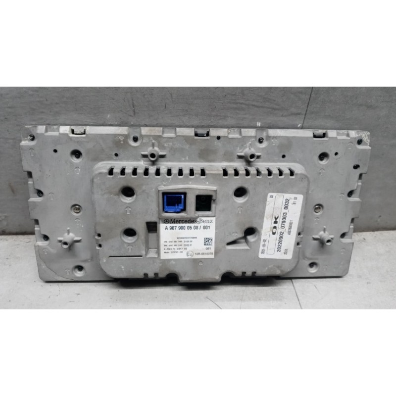 MERCEDES-BENZ van VARIOUS DISPLAY  MERCEDES-BENZ van Sprinter 2019> used