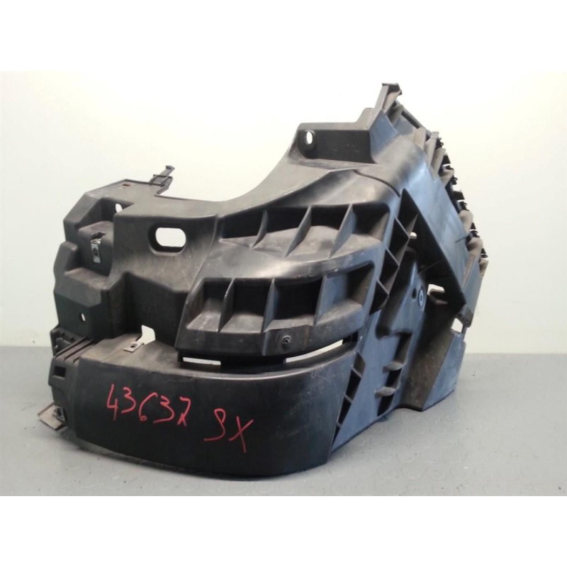 RENAULT van SUPPORTO PARAURTO RENAULT van Trafic 2007>2010 usato