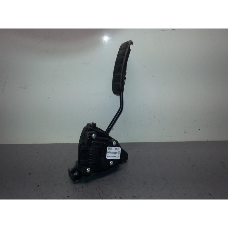 RENAULT van ELETRONIC THROTTLE PEDAL  RENAULT van Mascott used