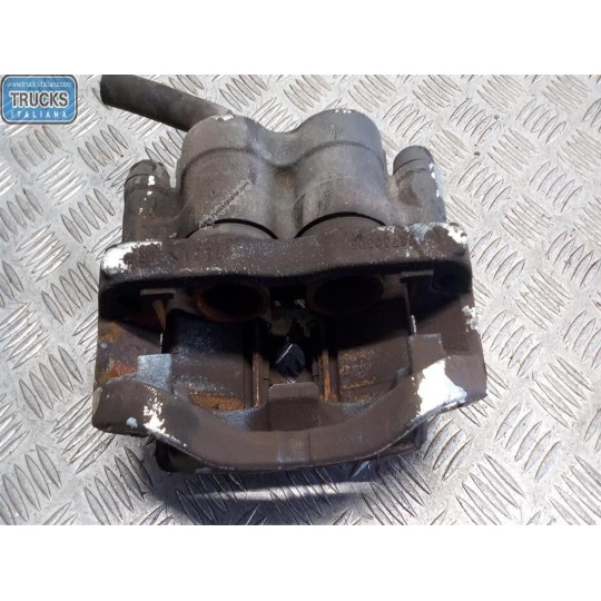 PINZA ANTERIORE SINISTRA RENAULT van Mascott usato
