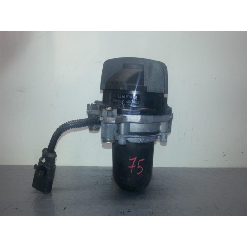 PORSCHE AUXILIARY AIR PUMP PORSCHE Cayenne 2003>2007 used