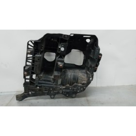 RIGHT HEADLIGHT SEAT MAN...