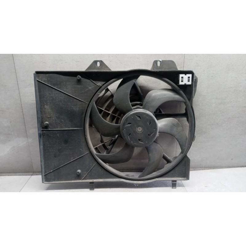 CITROEN CONVOGLIATORE ELETTROVENTOLA CITROEN DS3 2010>2014 usato