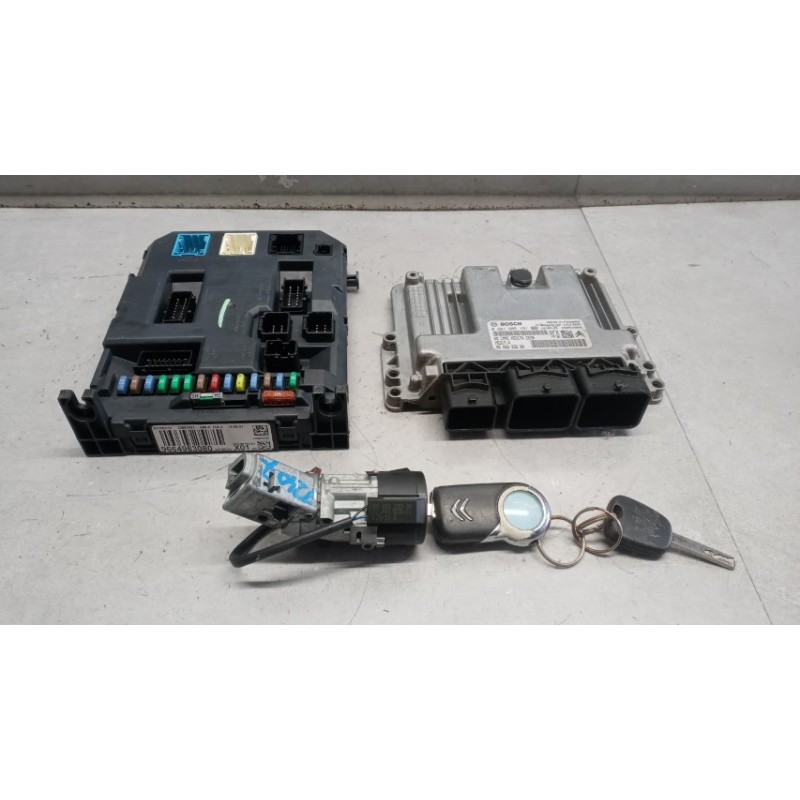 CITROEN ENGINE UNIT CITROEN DS3 2010>2014 used